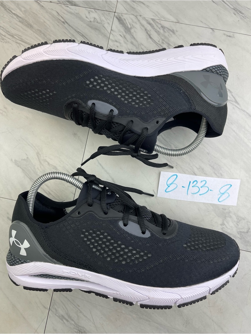 Under armor men’s 8 hovr sonic 5 black mesh running Bluetooth shoes
